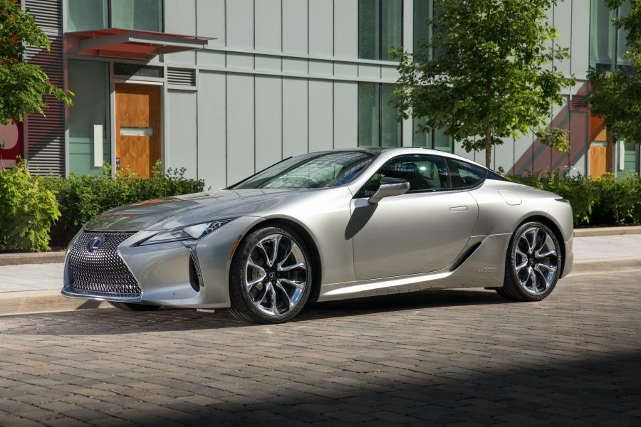  Lexus LC500h 2017 года  (NA) (фото 37 из 40)